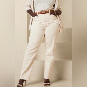 Banana Republic Ecru‎ White High Rise The Straight Ankle Jean size 33